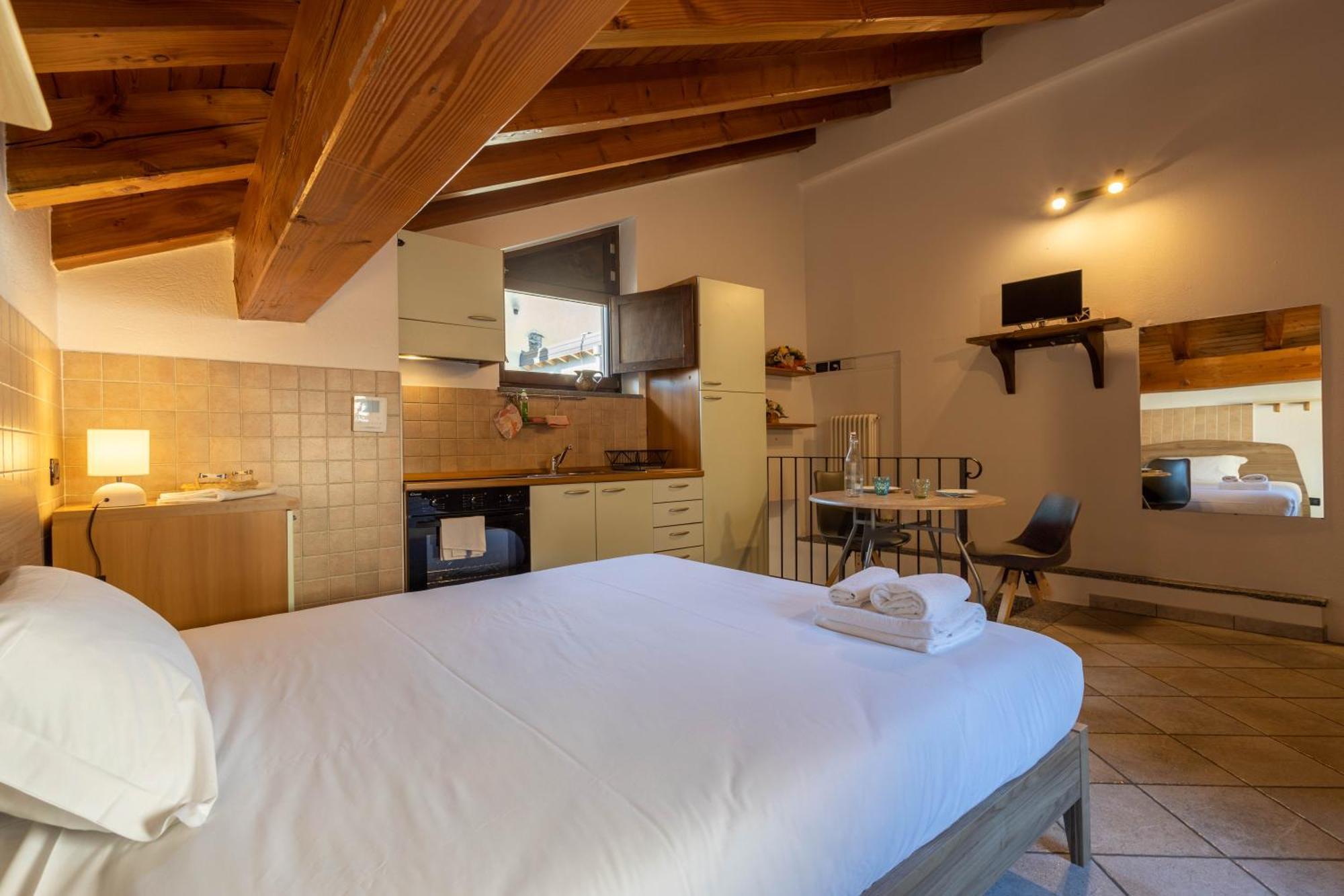 Maison Aubert 33 - Apartments Aoste Extérieur photo